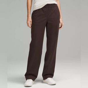 Lululemon Straight-Leg MR Luxtreme espresso